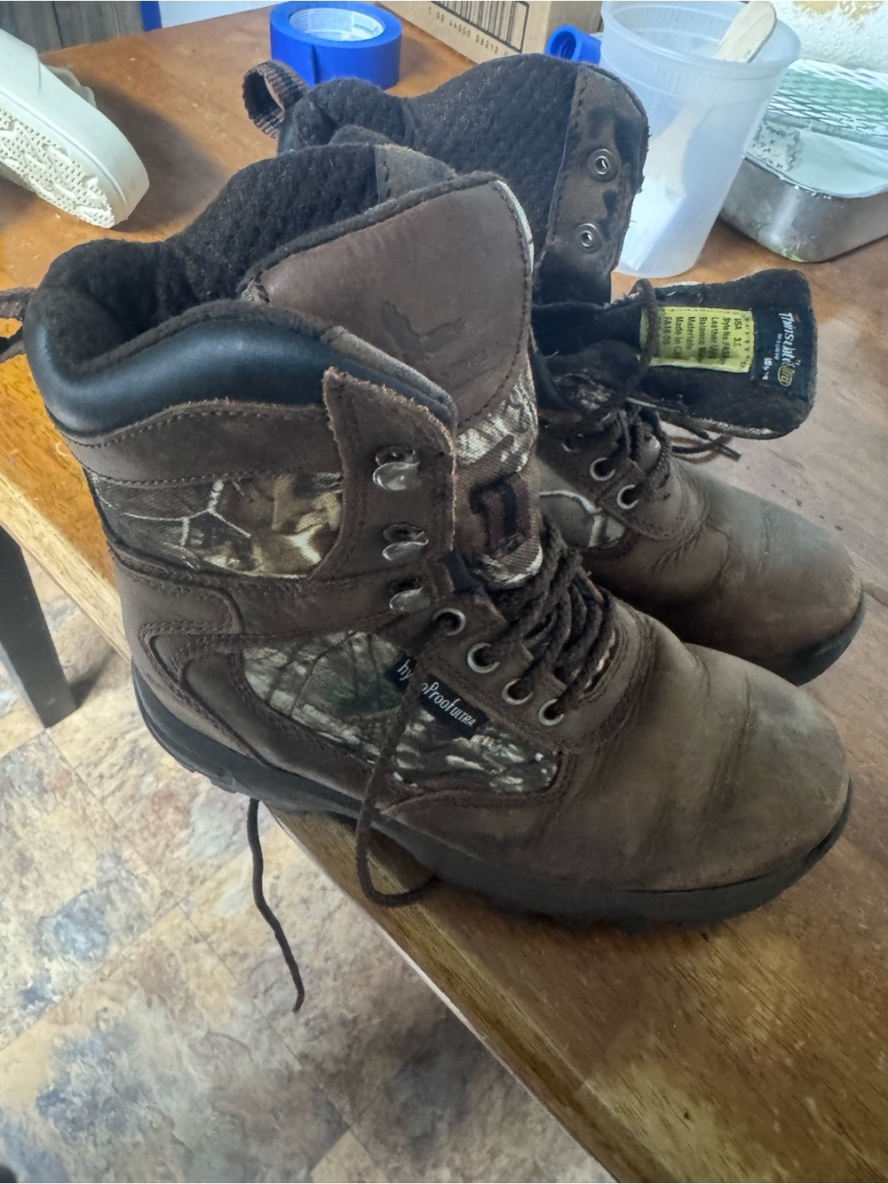 3M Thinsulate Brown Camo Kids Insulated Lace-Up Boots